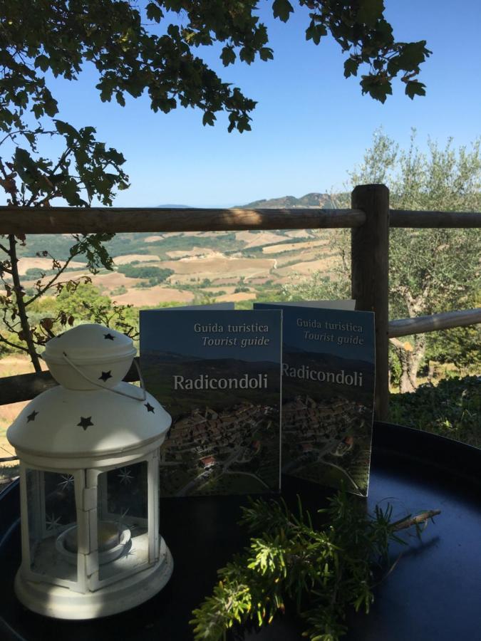 Villa San Regolino whit private pool Radicondoli Esterno foto